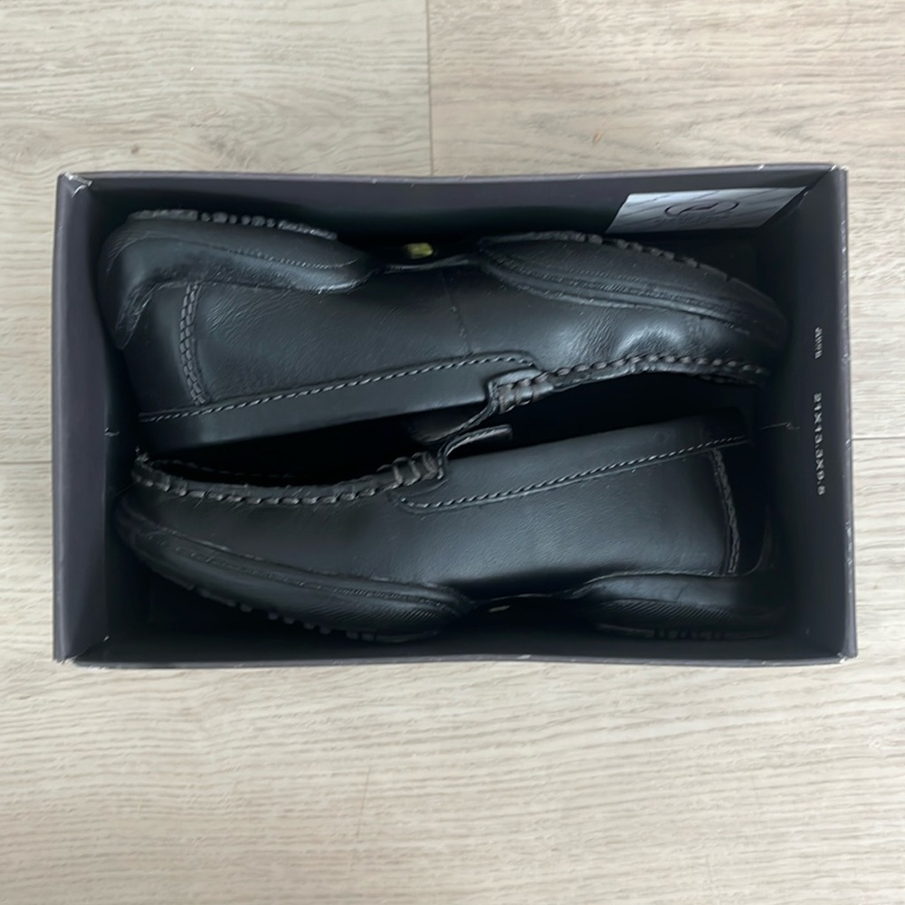 Kenneth Cole Boys Shoes